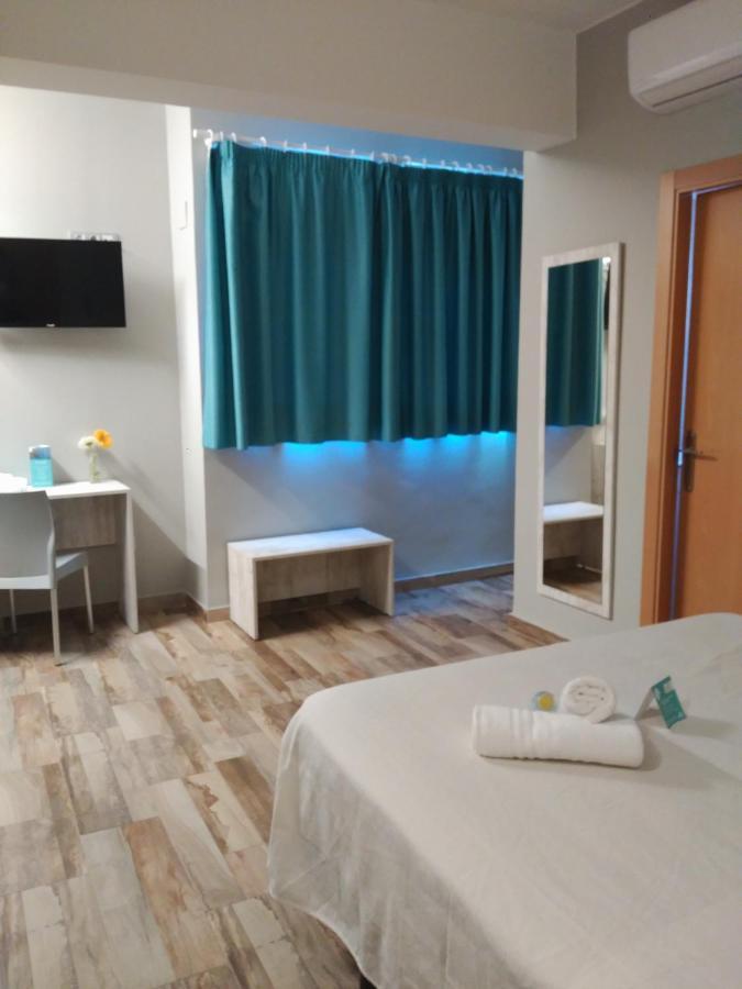 Te Mana Hotel Torreblanca Ngoại thất bức ảnh