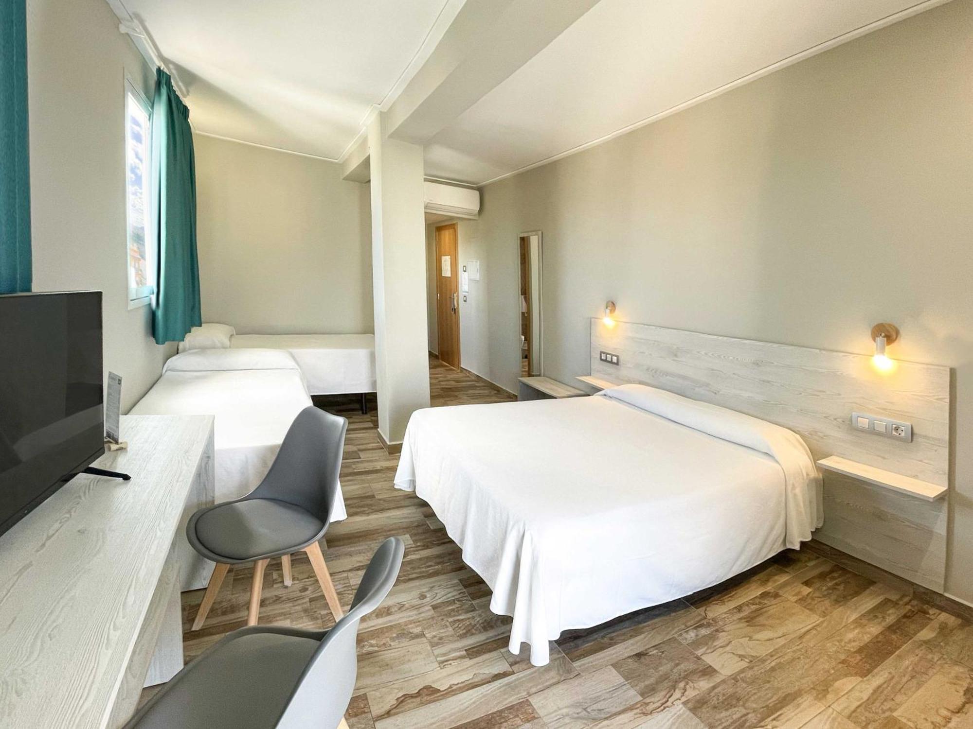 Te Mana Hotel Torreblanca Ngoại thất bức ảnh