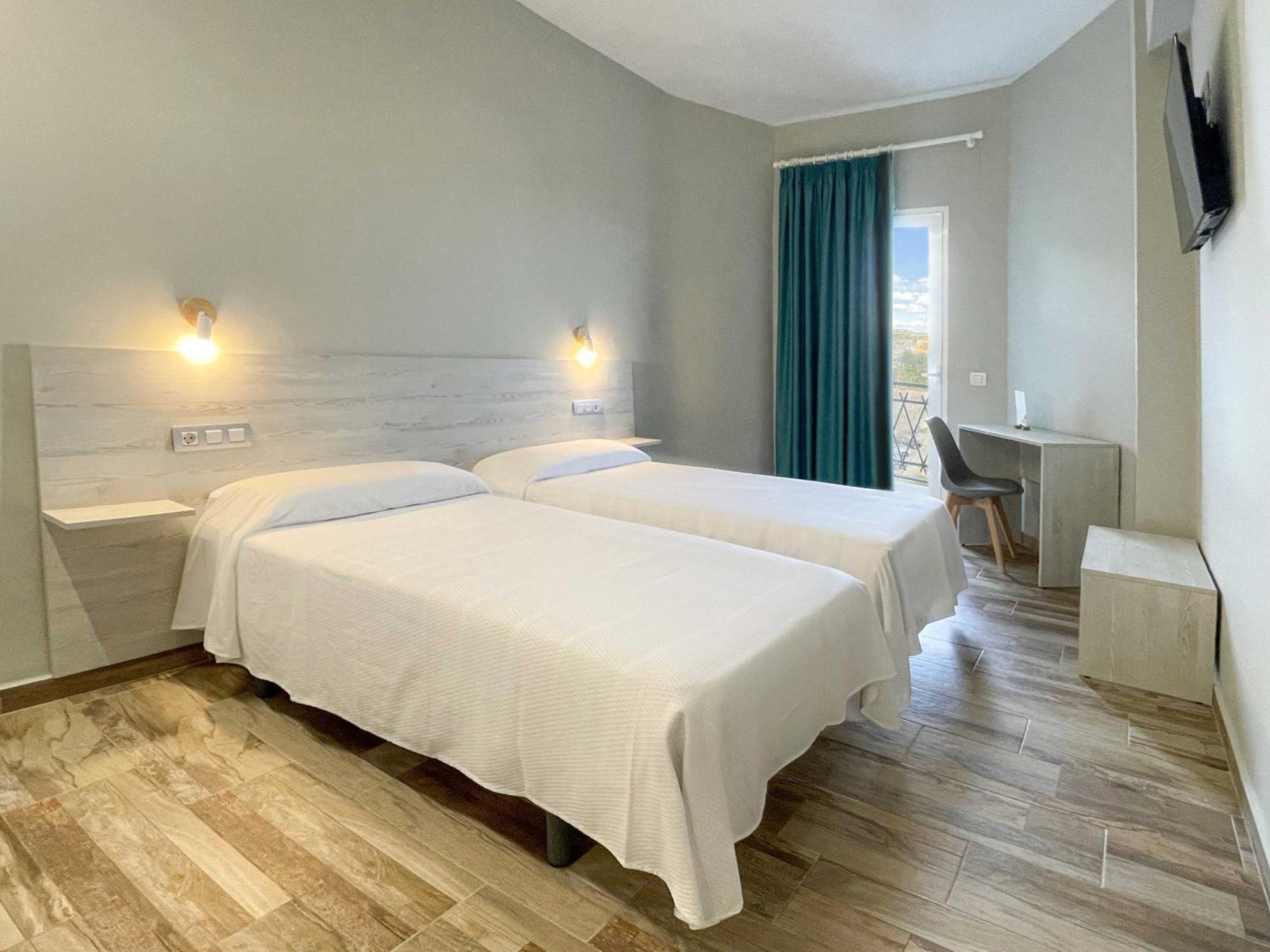 Te Mana Hotel Torreblanca Ngoại thất bức ảnh