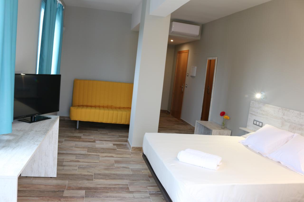 Te Mana Hotel Torreblanca Ngoại thất bức ảnh